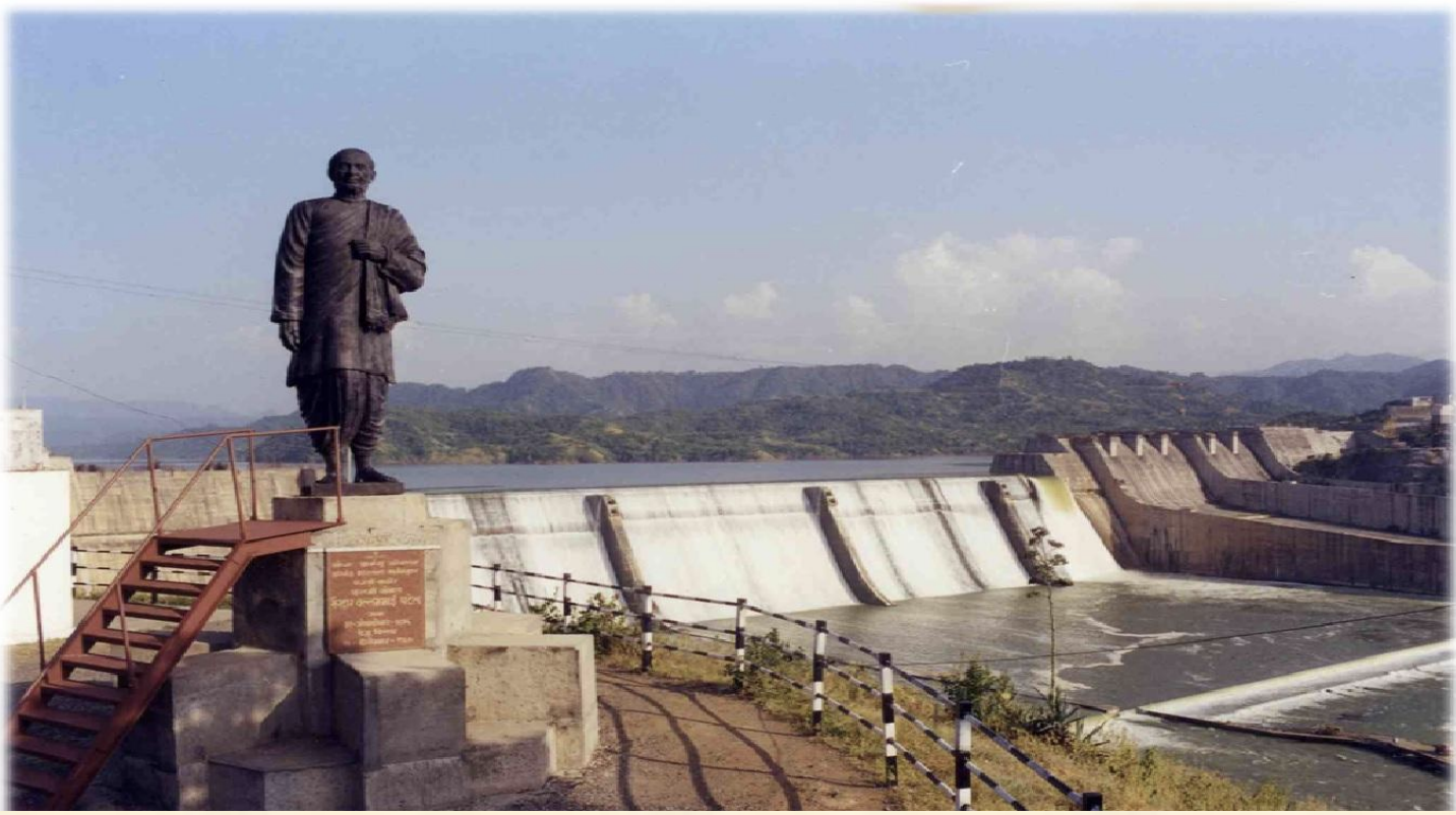 Advanced irrigation canal system with automated gates and control structures
